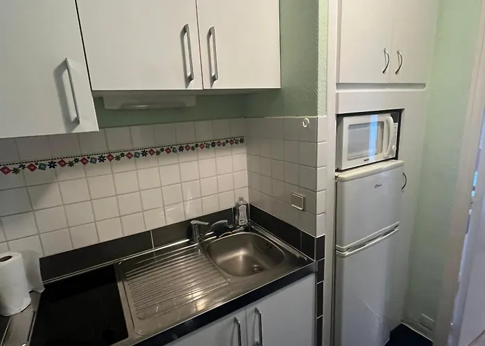 Foch22 Curistes - Conciergerieland